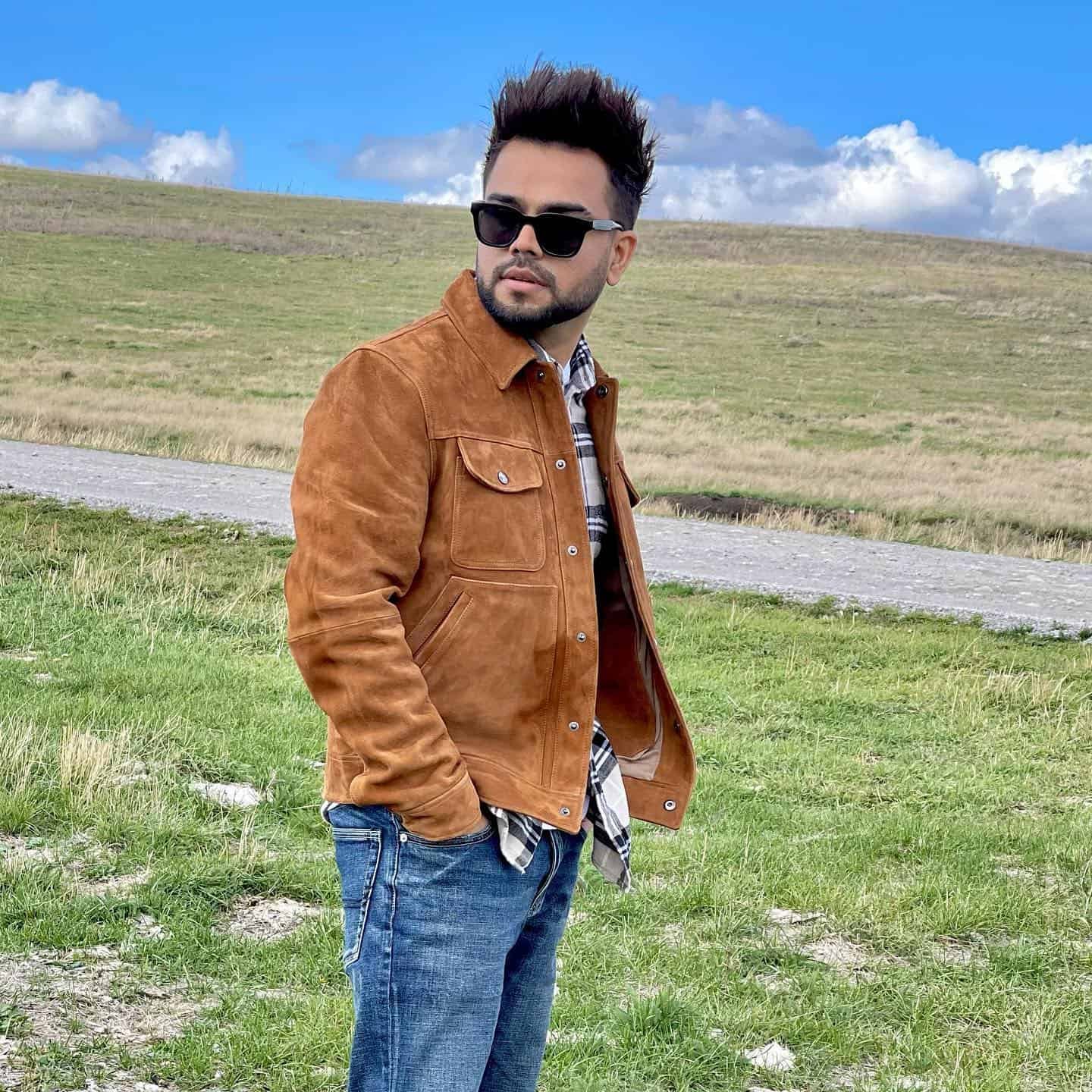 Akhil Wallpaper