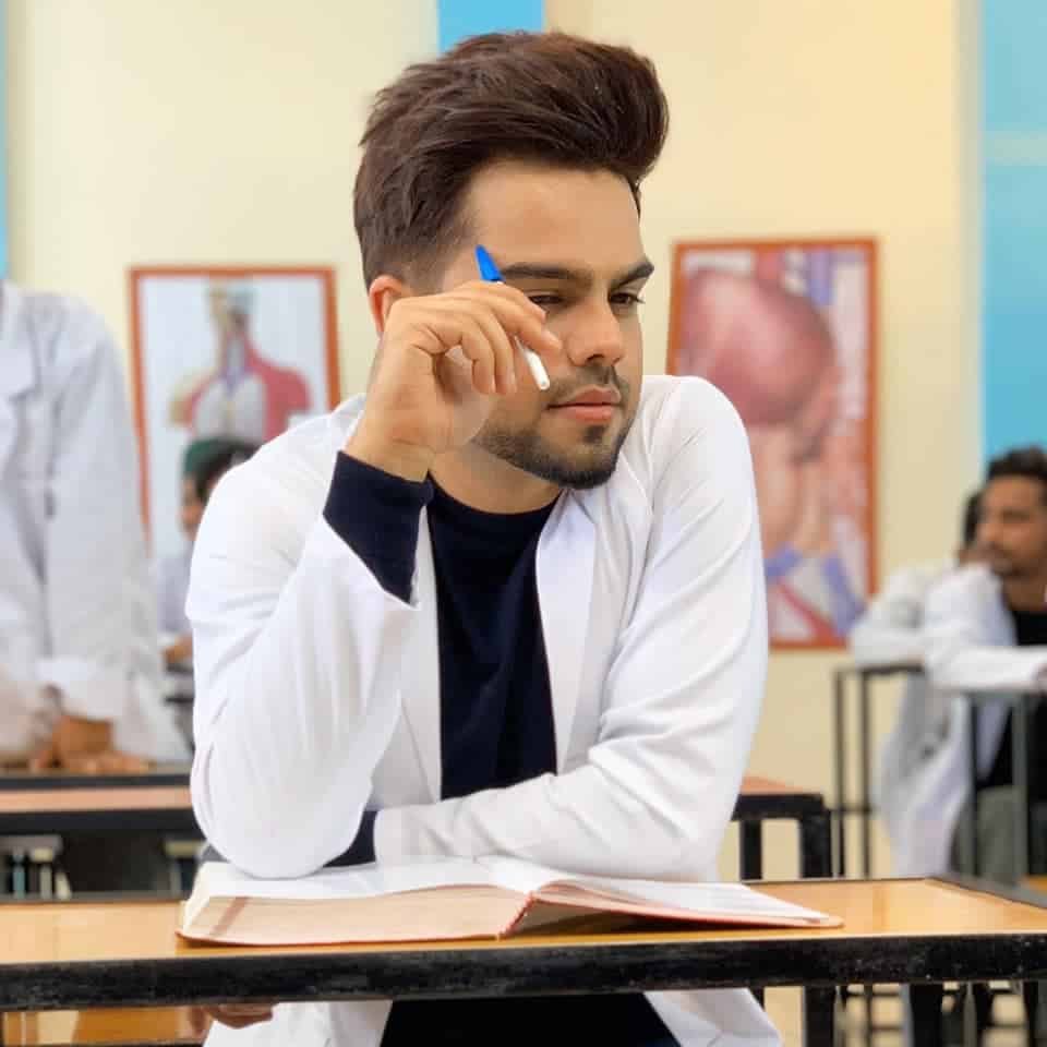 Akhil Photos