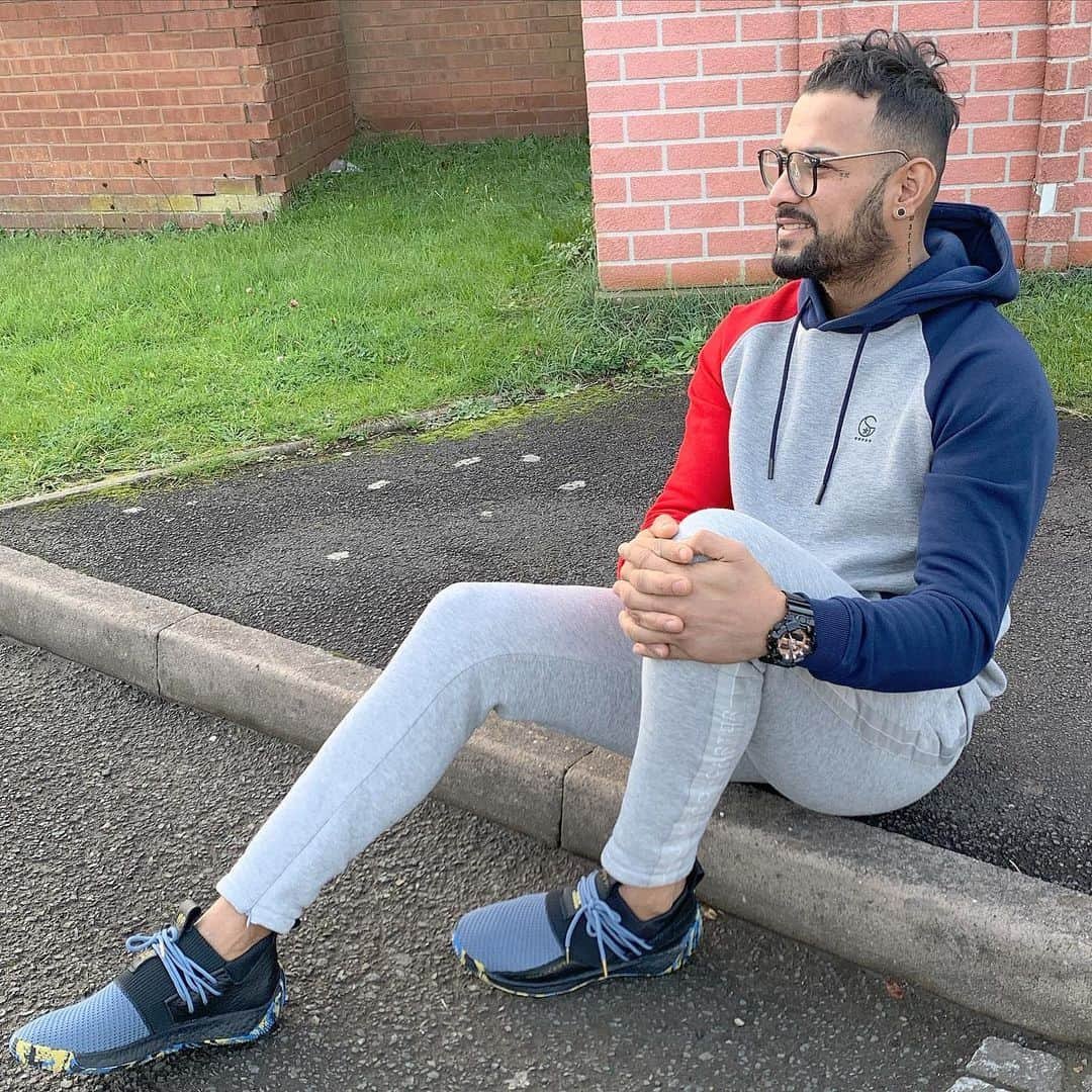 Garry Sandhu Photos