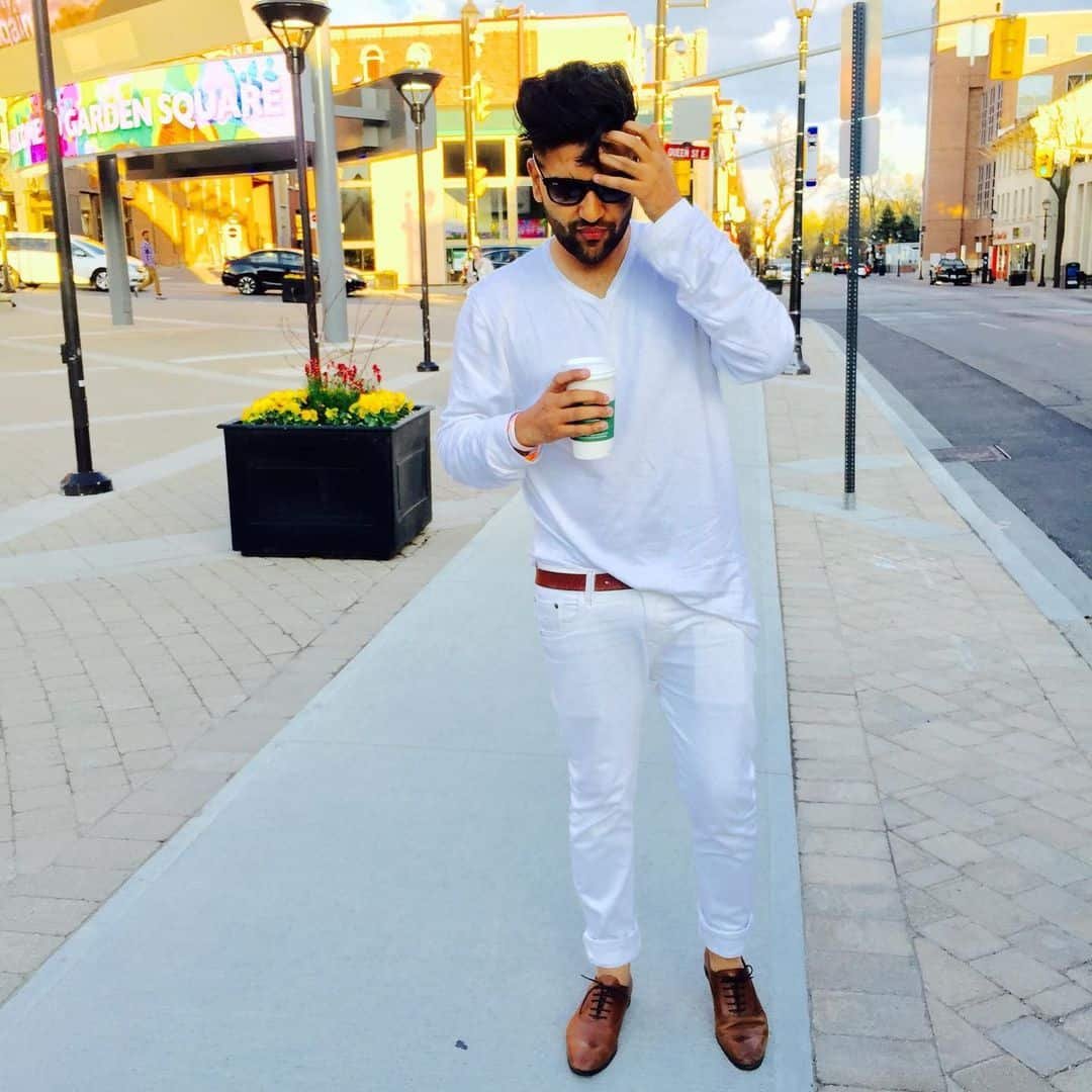 Guru Randhawa Images