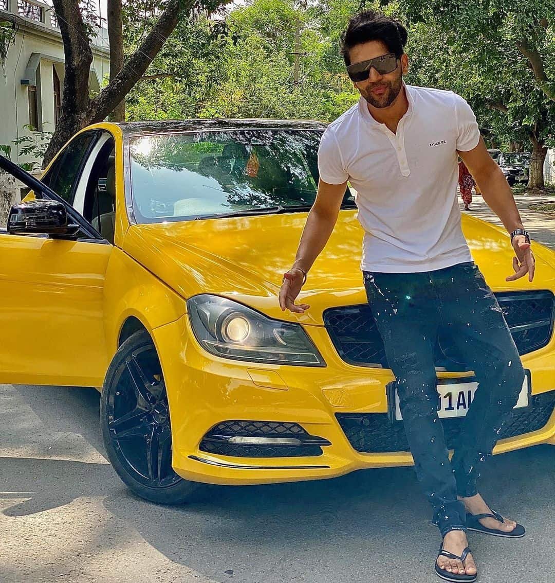 Guru Randhawa Wallpaper