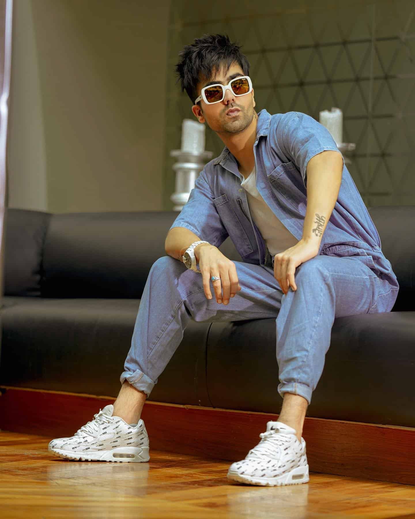 Harrdy Sandhu Pics