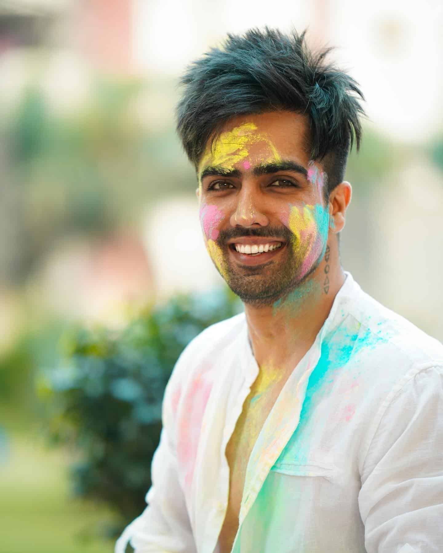 Harrdy Sandhu Pics