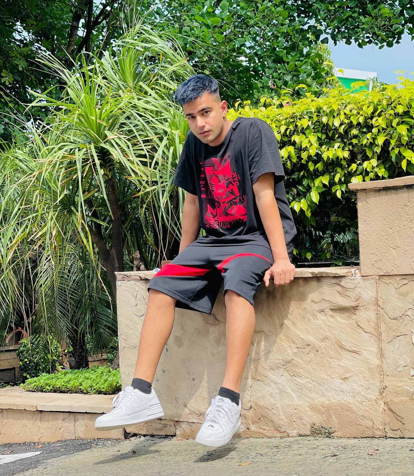 Jass Manak Pics