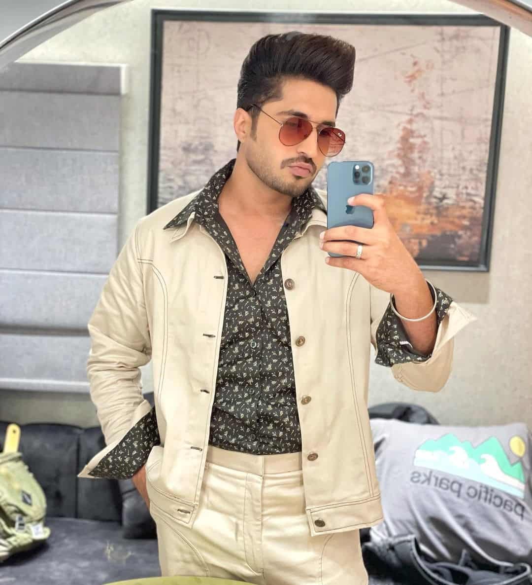 Jassi Gill Pics