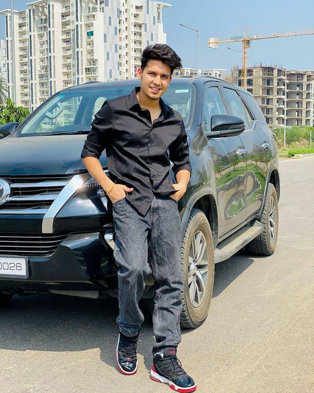 Karan Randhawa Image