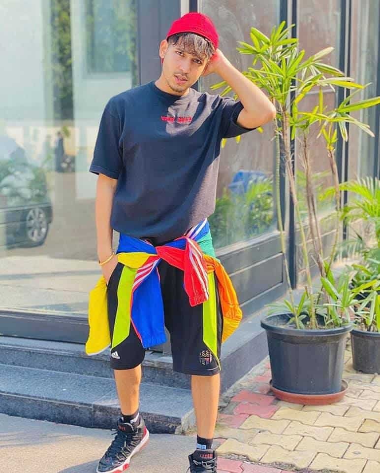 Karan Randhawa Images