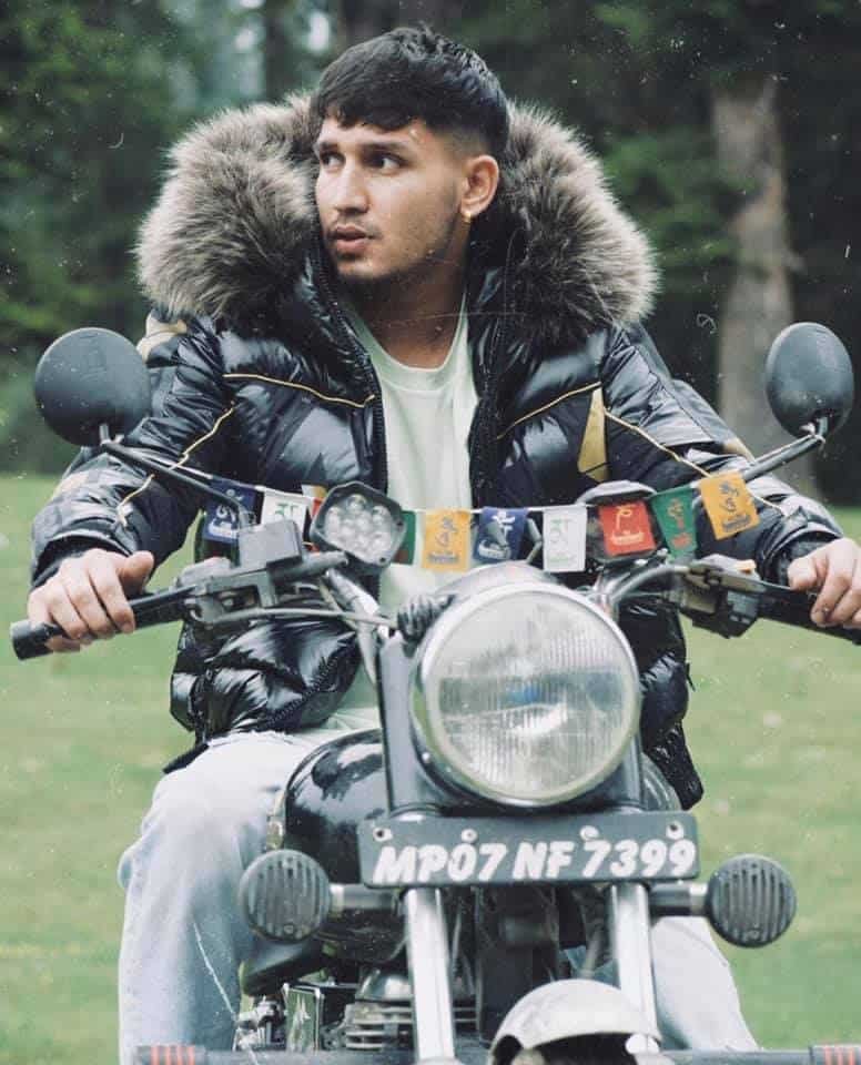 Karan Randhawa Photos
