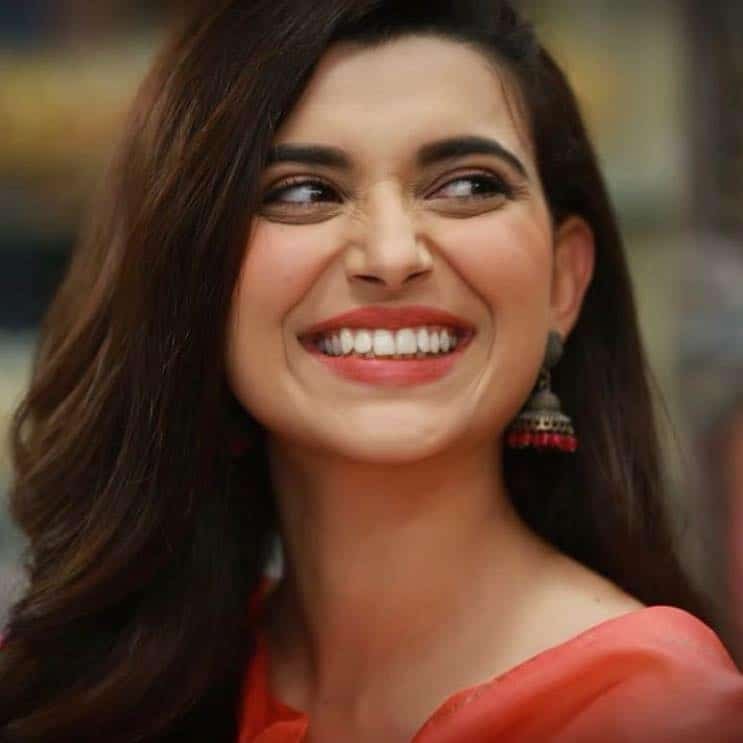 Nimrat Khaira Pics