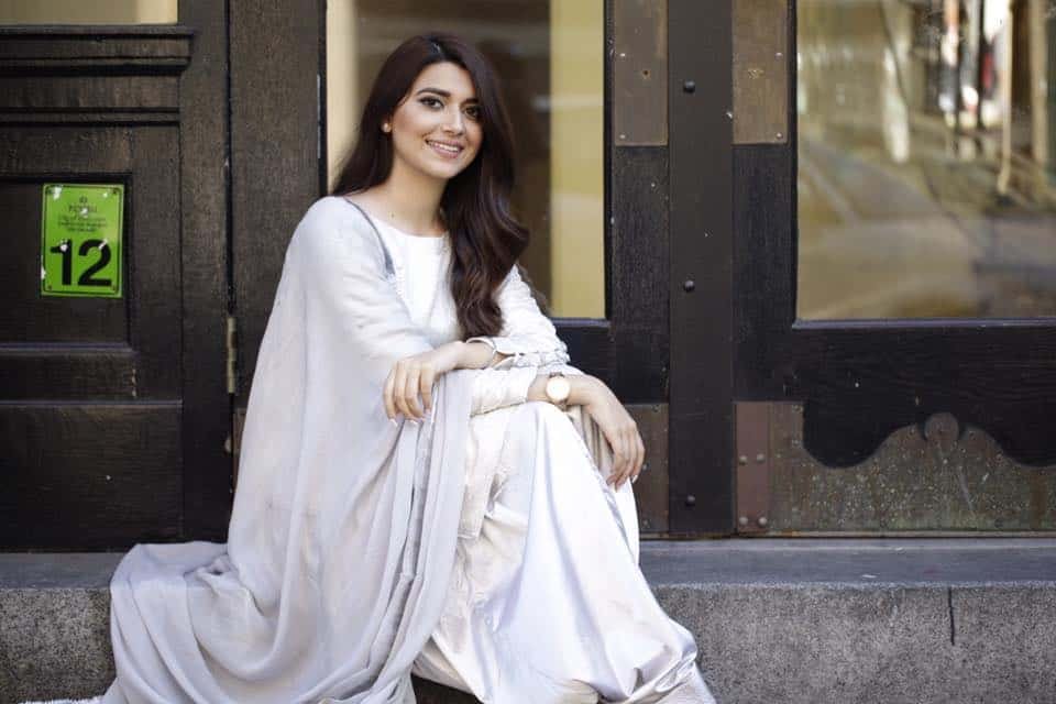 Nimrat Khaira Photos