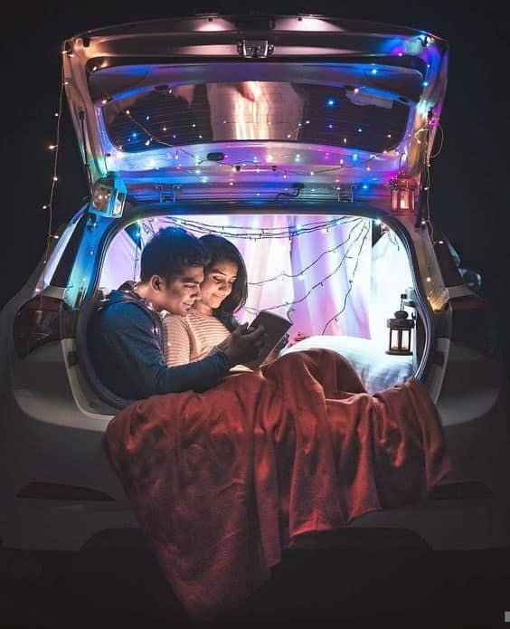 Best Romantic DP for Whatsapp
