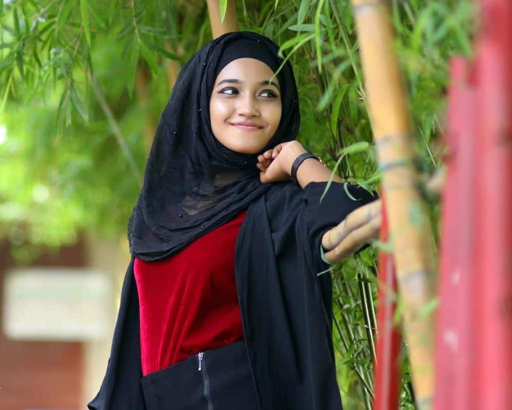 Hijab DP