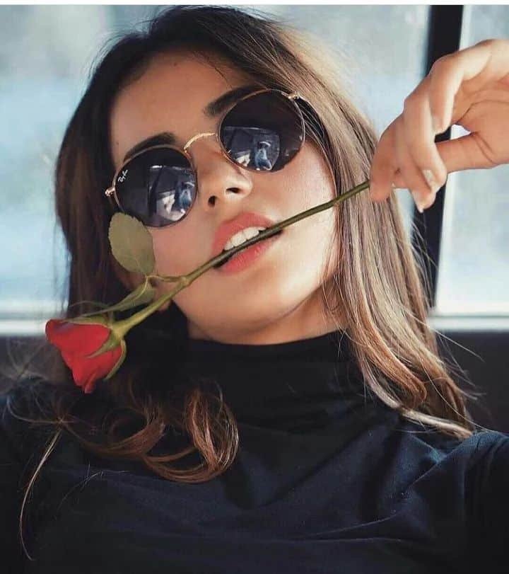 Girls DP Pic