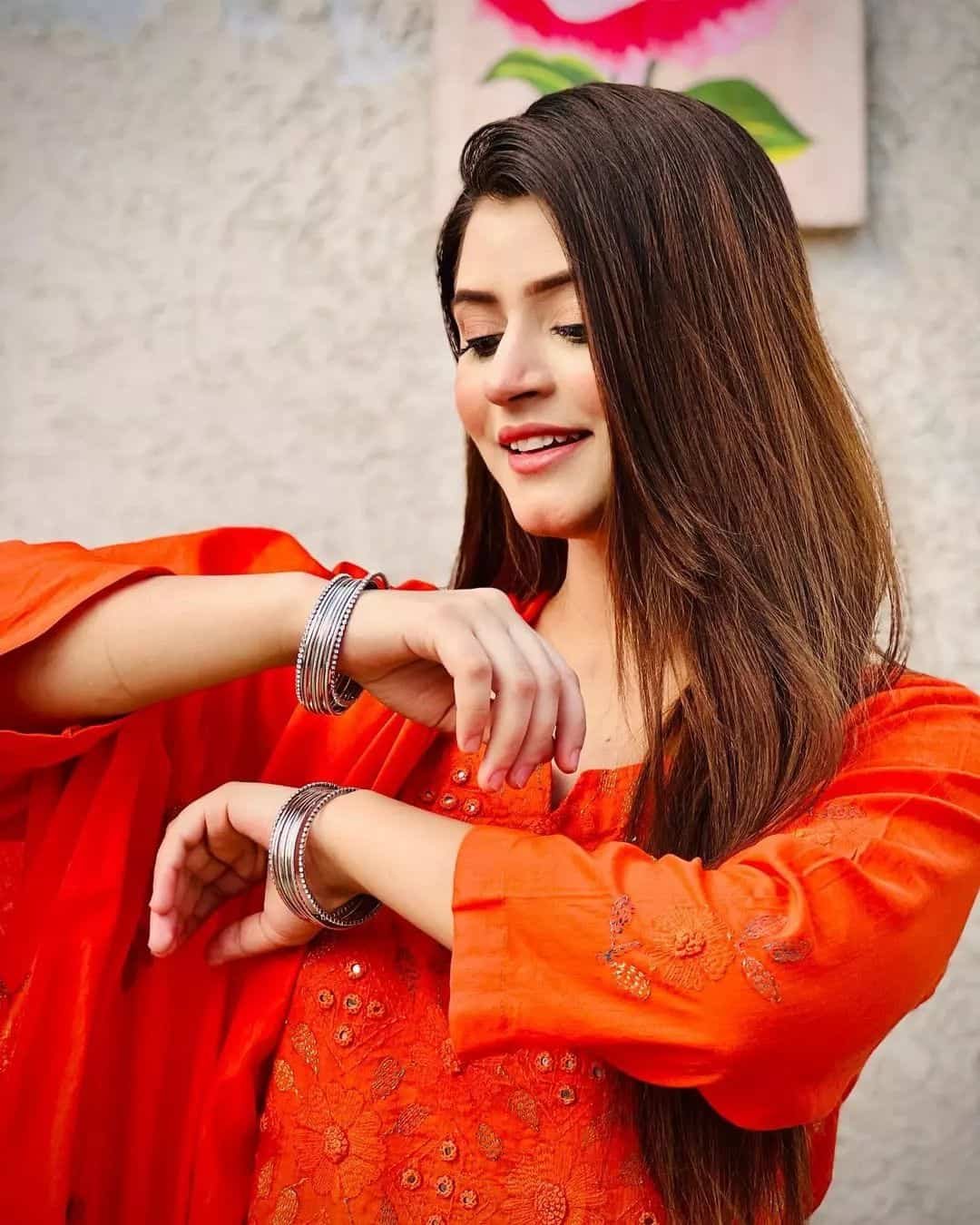 Girls DP Pic