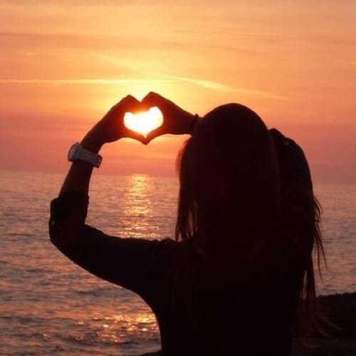 Girls DP Wallpaper