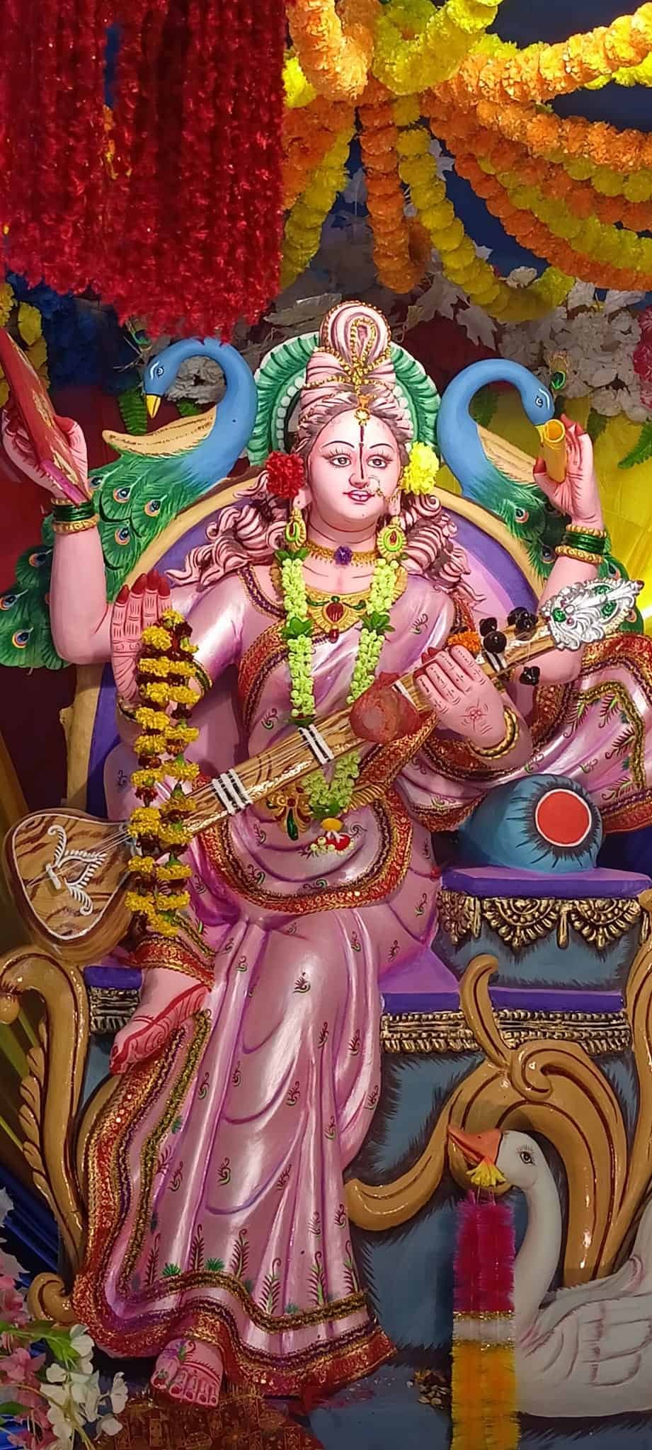 Maa Saraswati Image