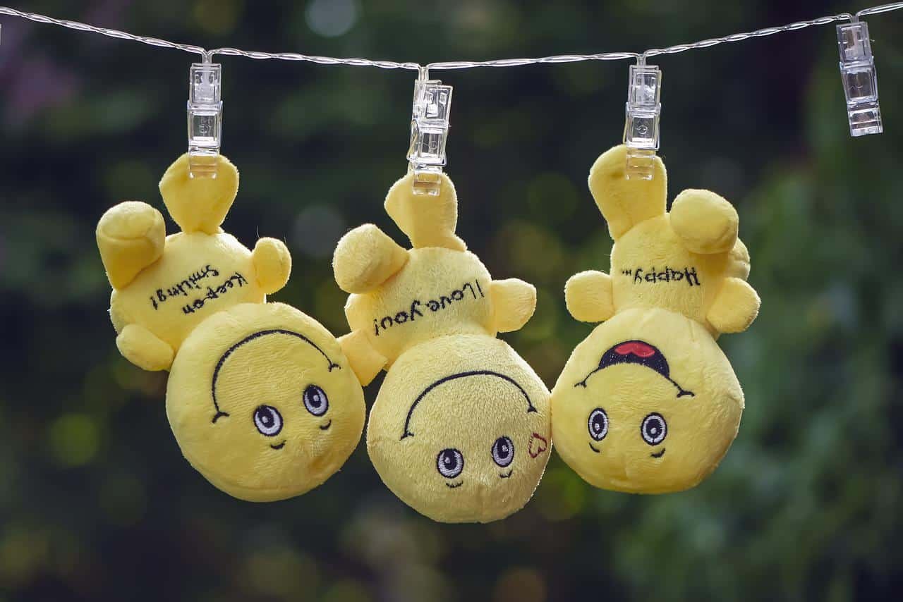 Emoji DP for Whatsapp