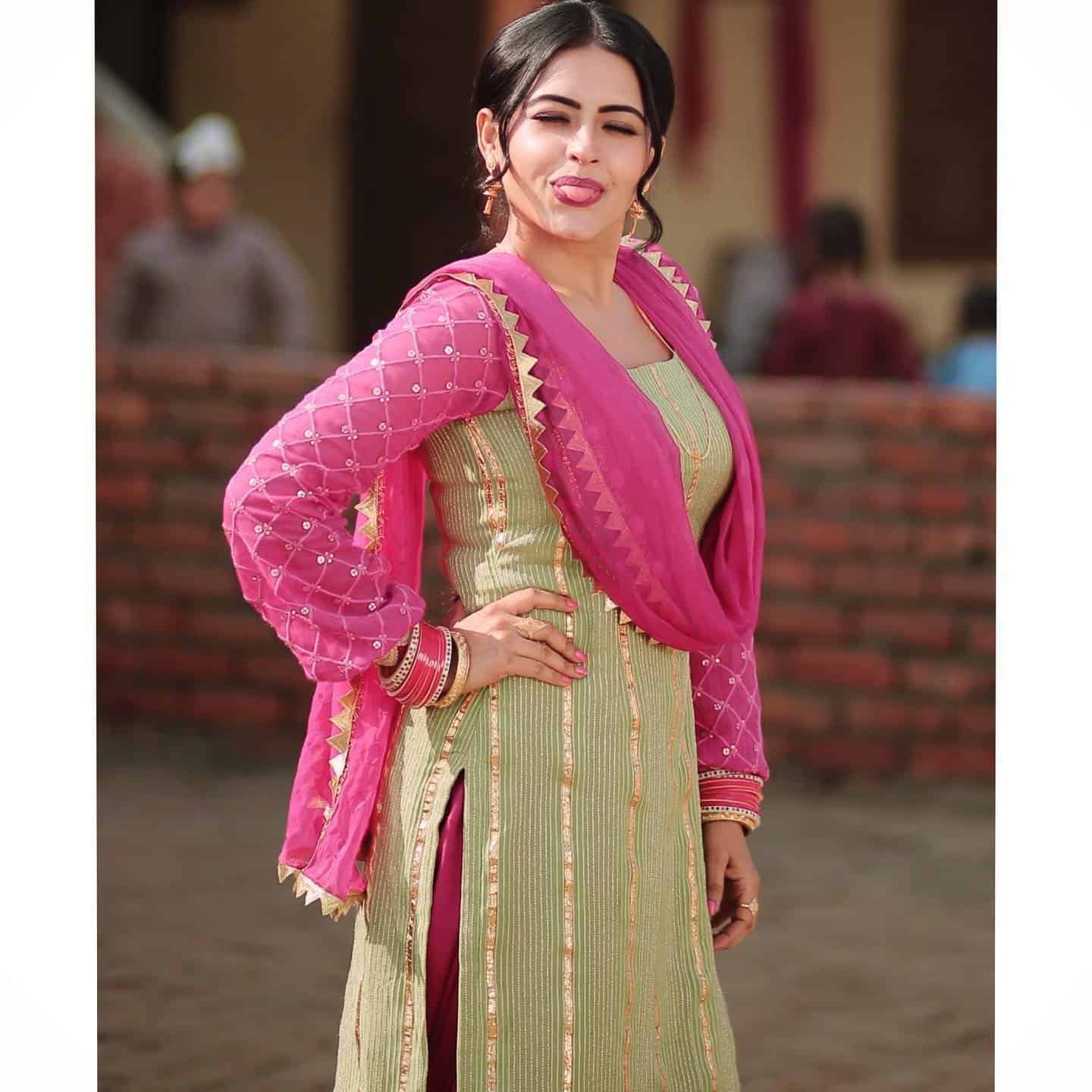 Cute Punjabi Girls DP