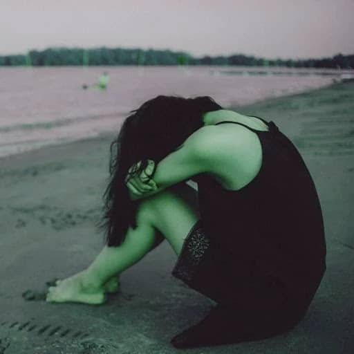 Whatsapp Sad Girl DP