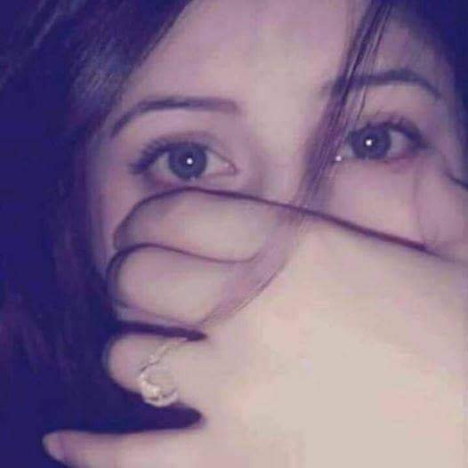 Sad Whatsapp DP for Girls