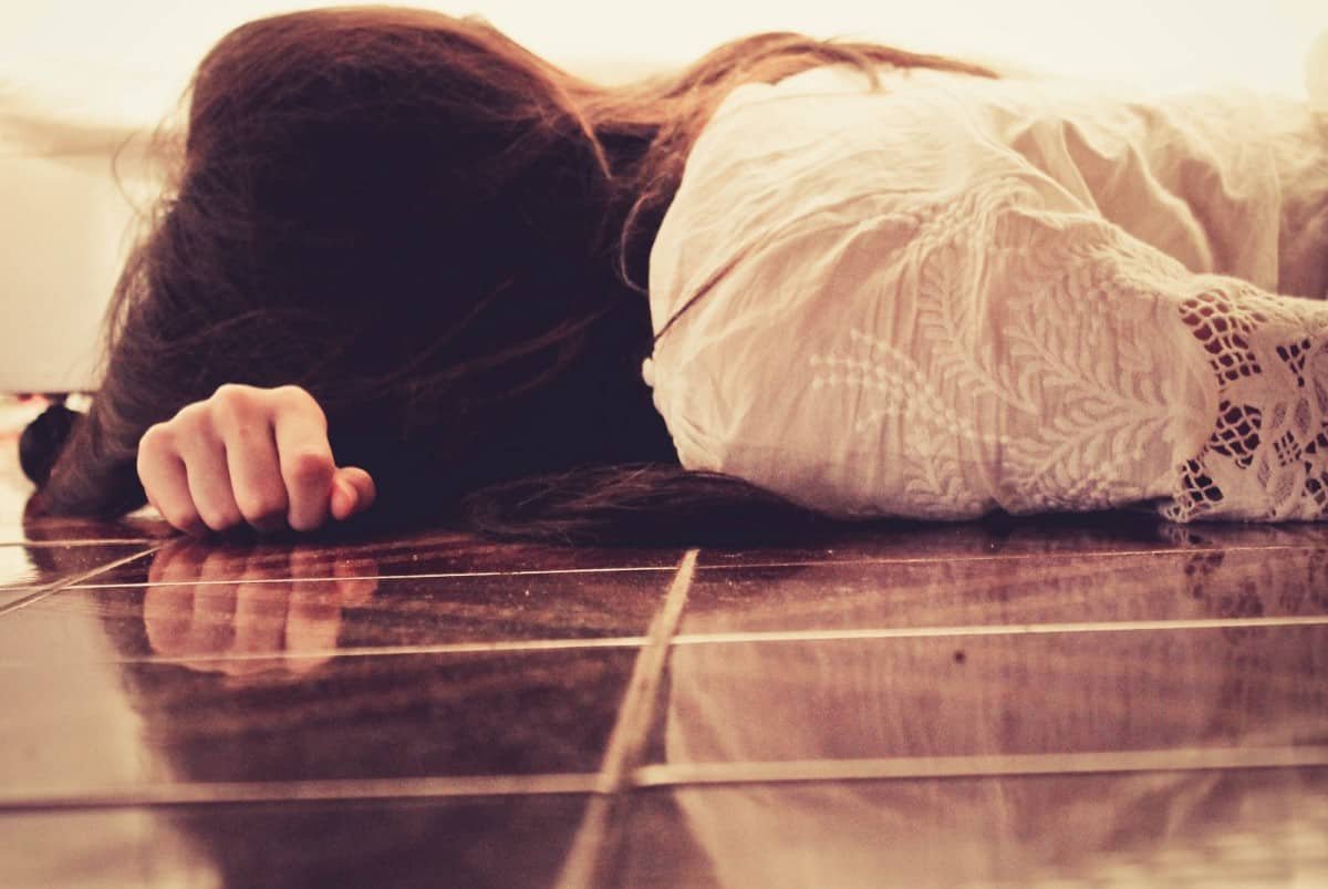 Sad Girl DP Instagram