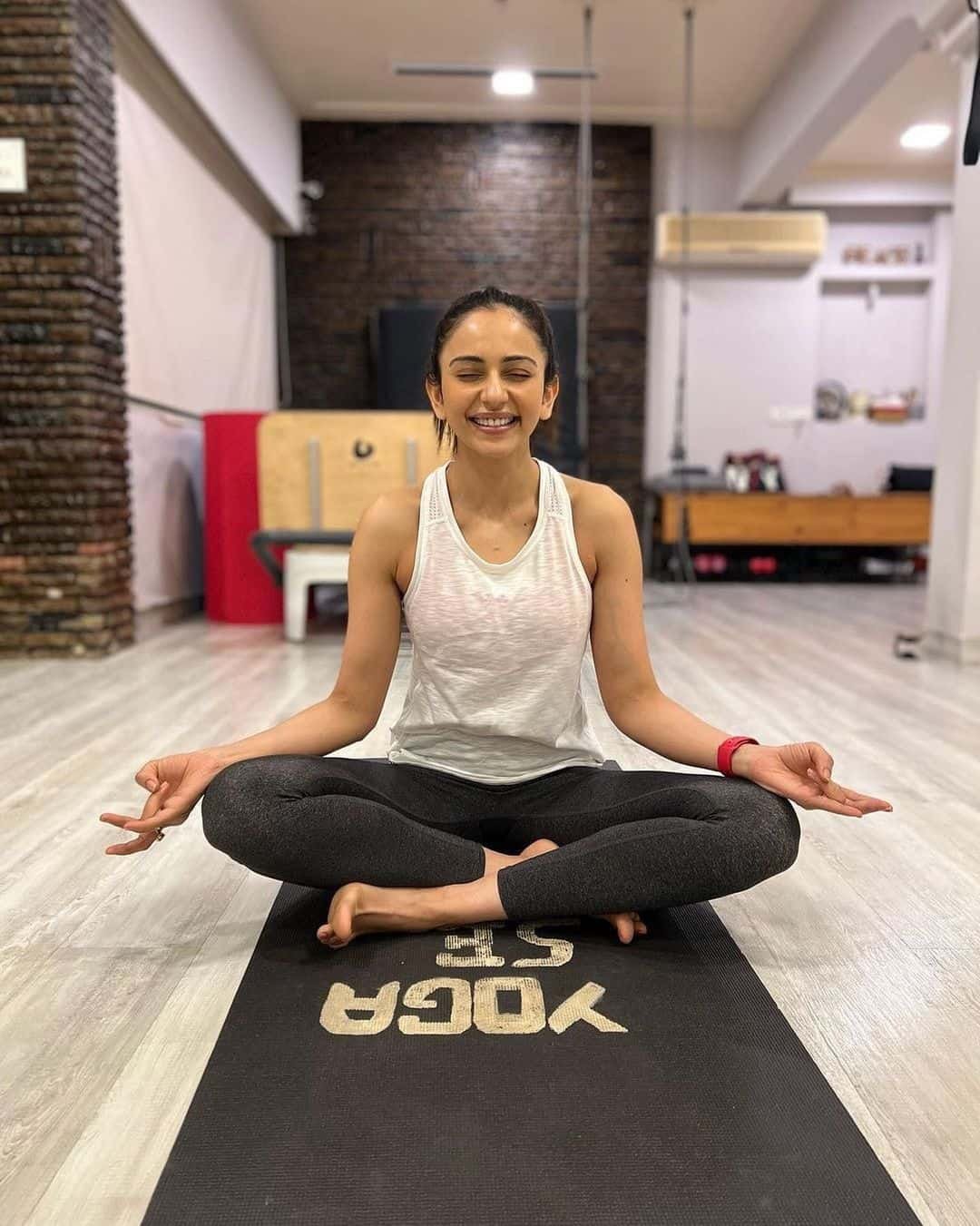 Rakul Preet Singh New Photos