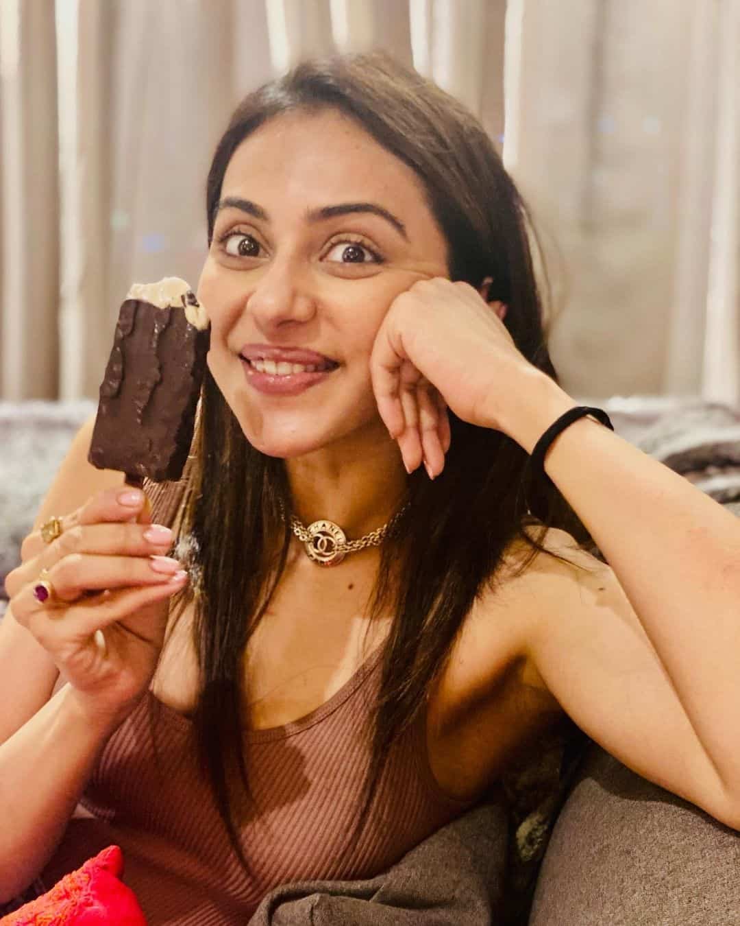 Rakul Preet Singh New Photos