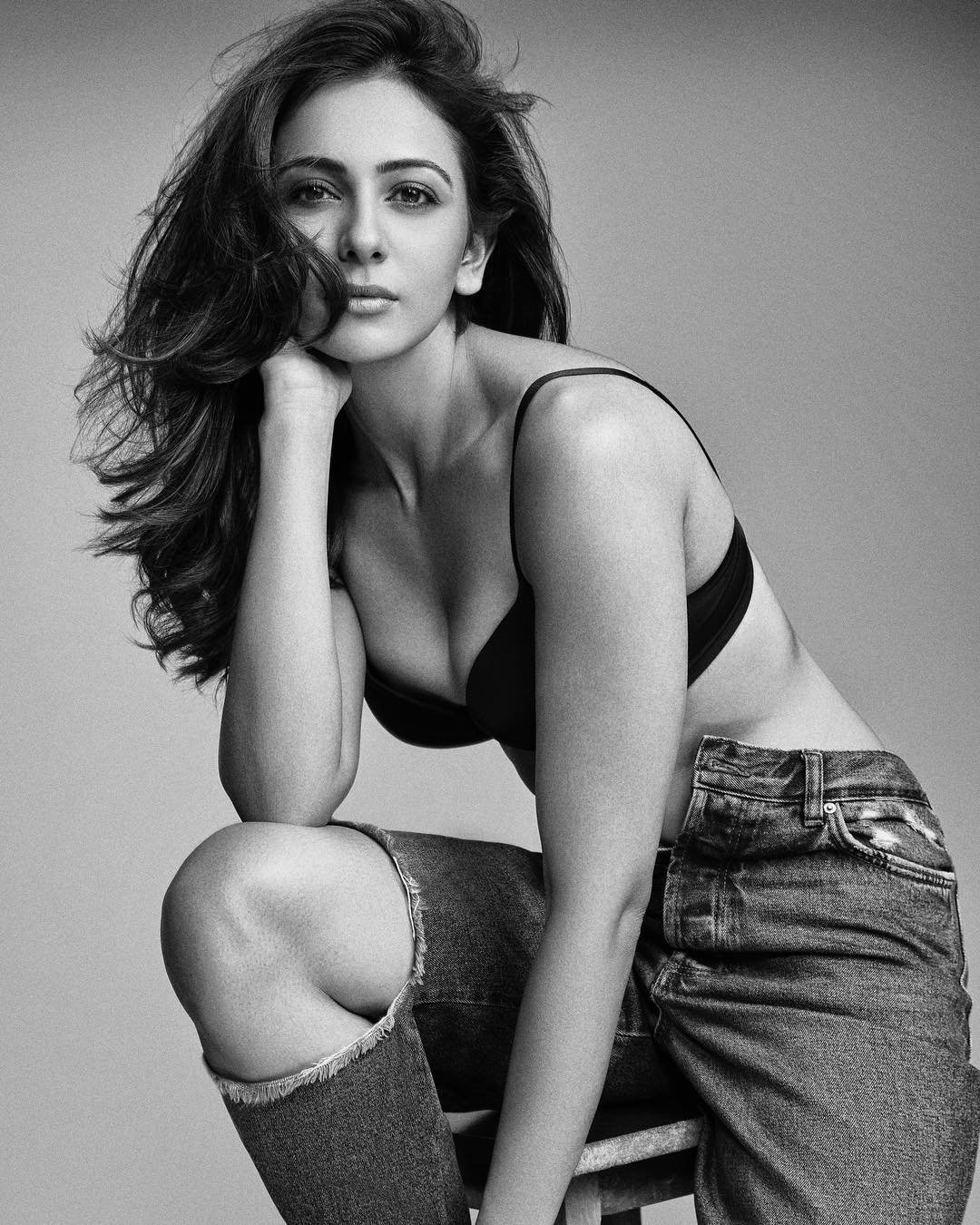 Rakul Preet Singh Photos in Jeans