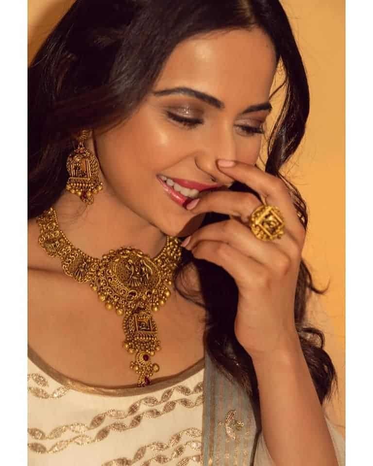 Rakul Preet Singh Photos in Jeans