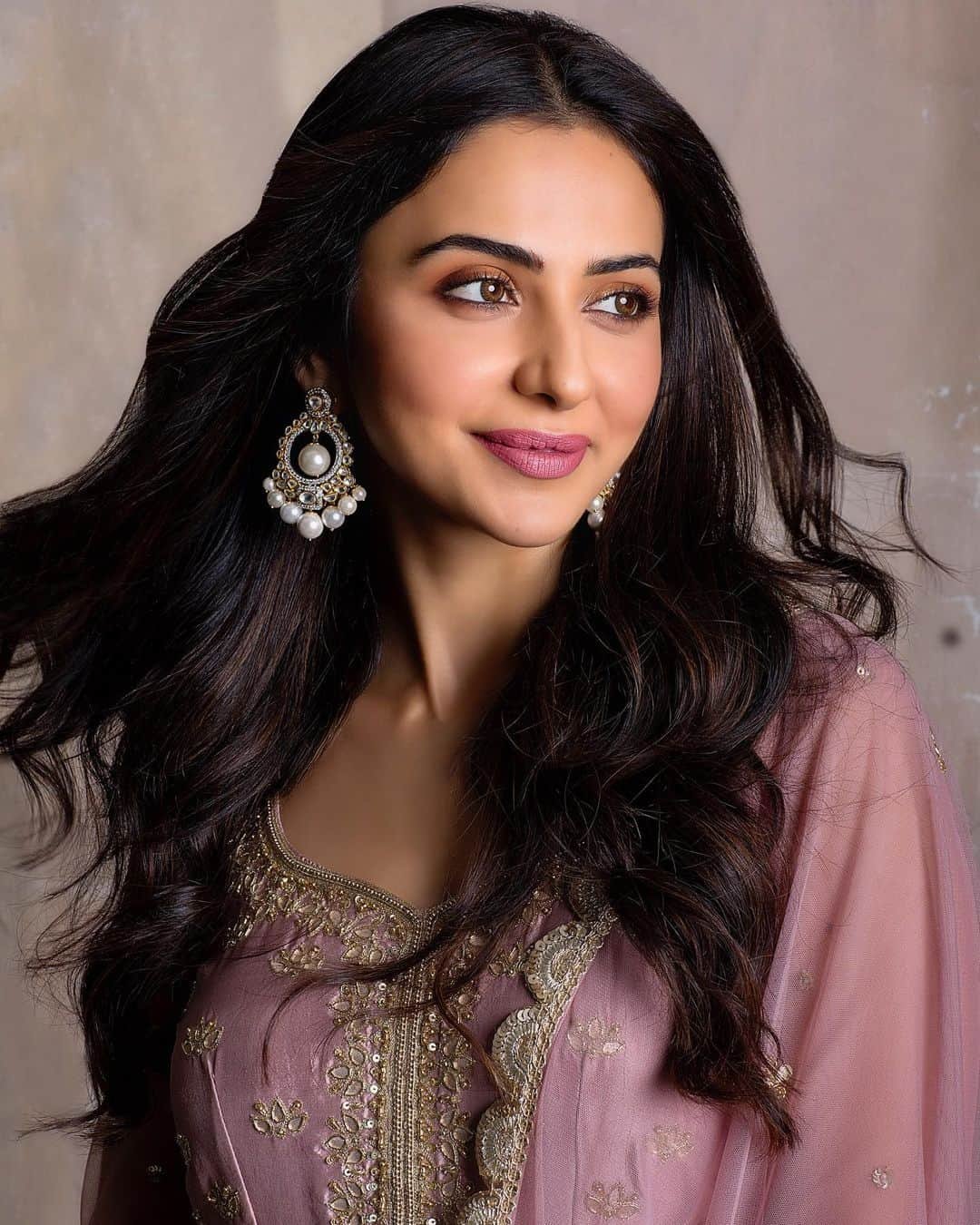 Rakul Preet Singh Pics