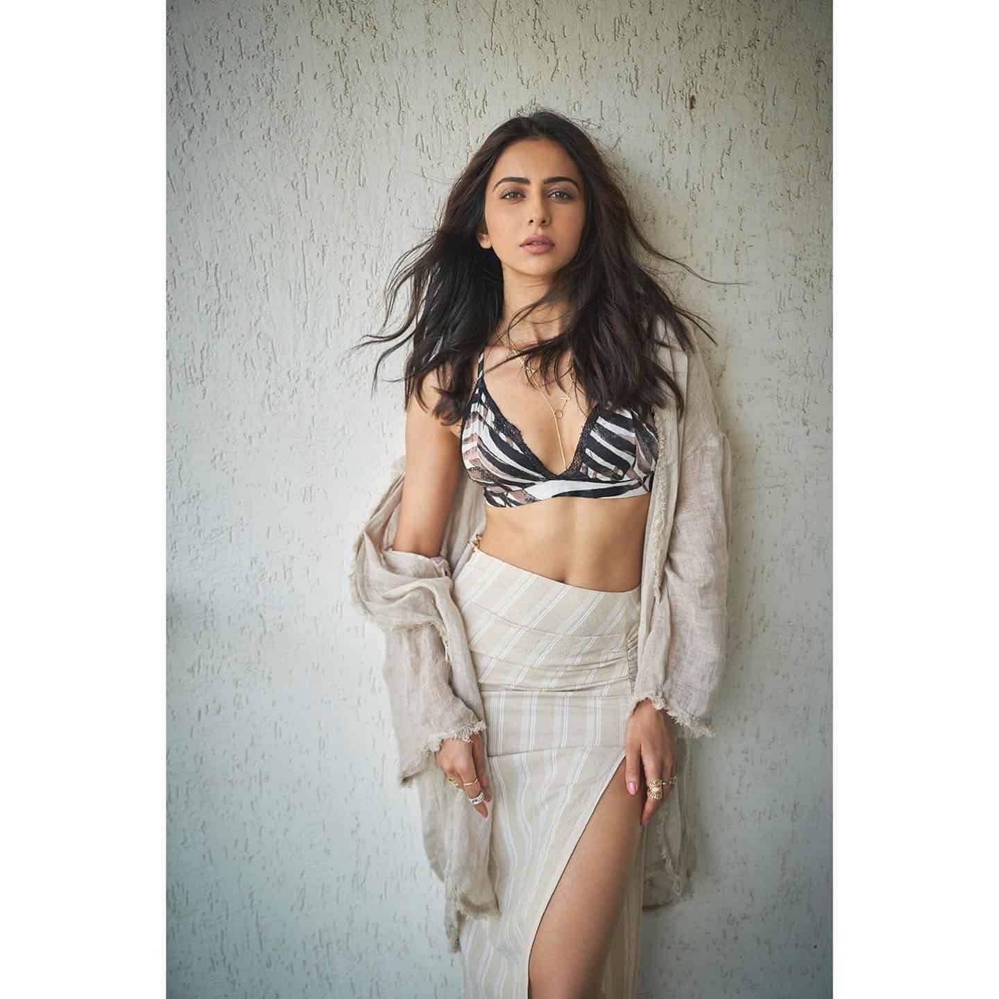 Rakul Preet Singh Pics