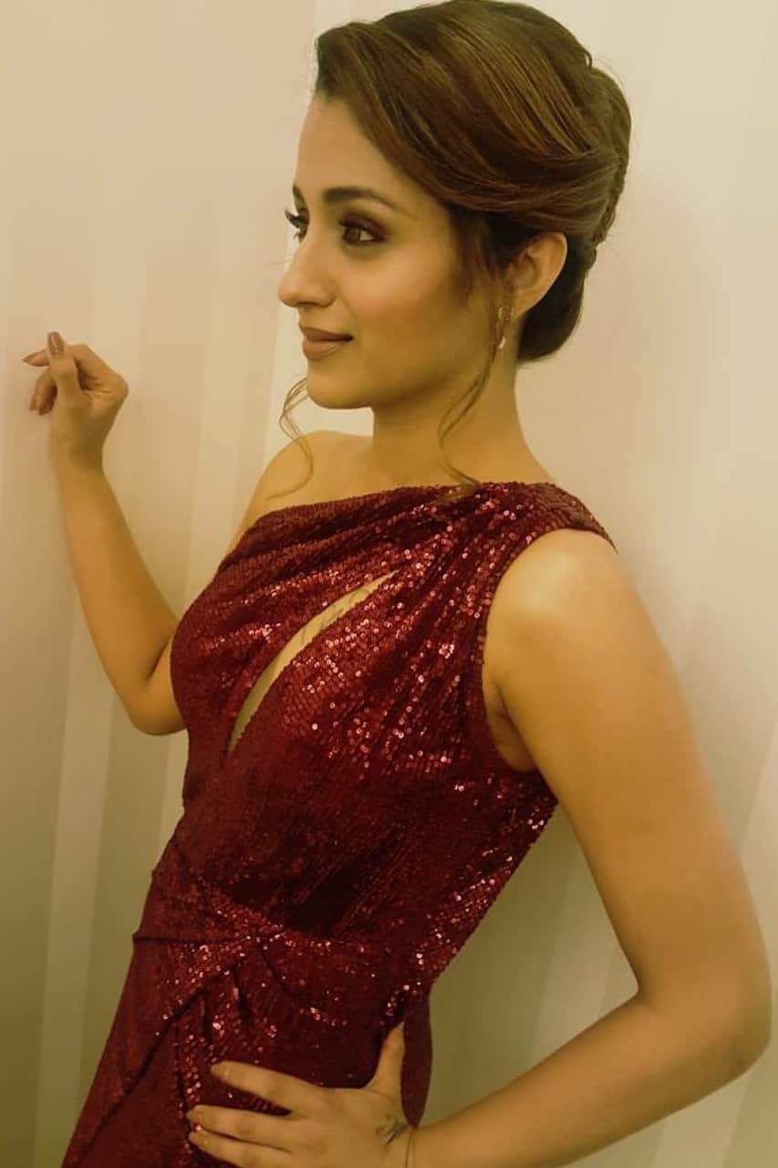 Trisha Wallpaper