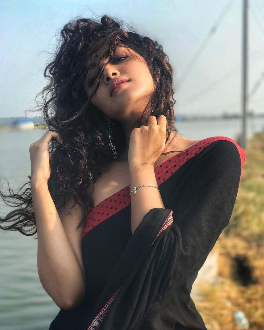 Latest Anupama Parameswaran Photos