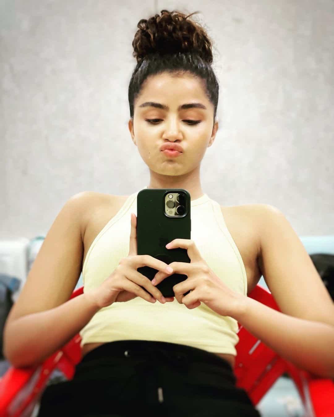 Anupama Parameswaran Images