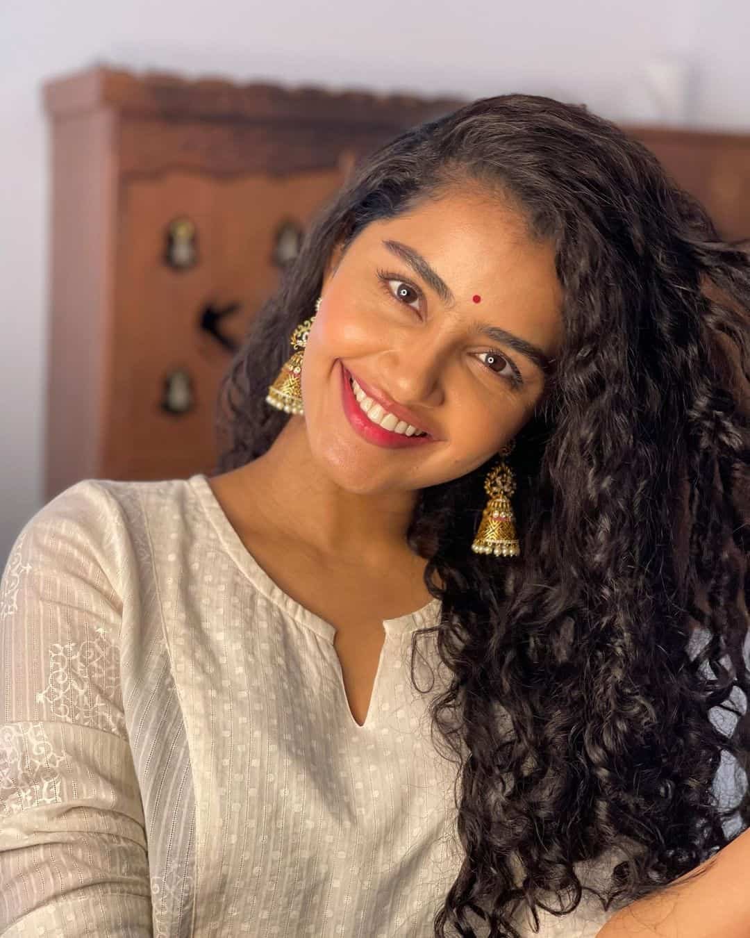 Anupama Parameswaran Photos