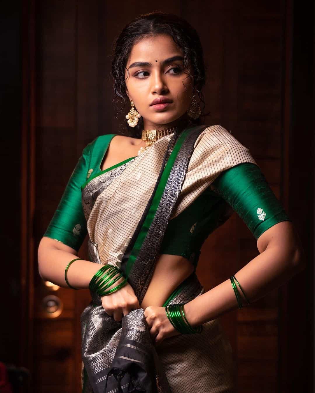 Anupama Parameswaran Photos in Saree