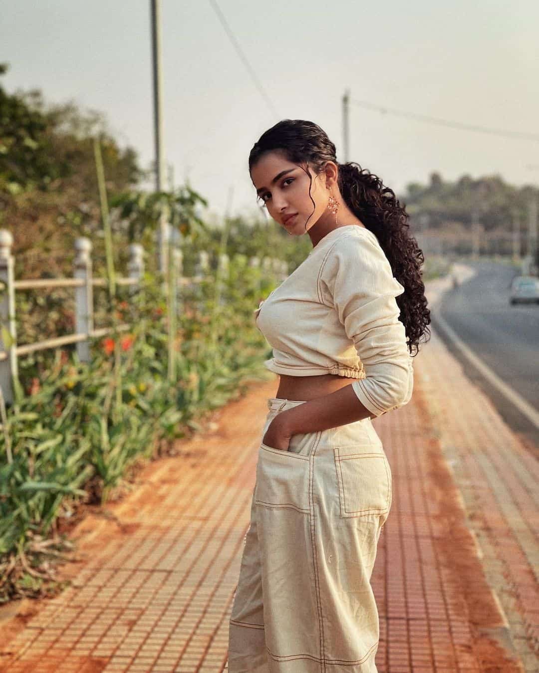 Anupama Parameswaran Photos