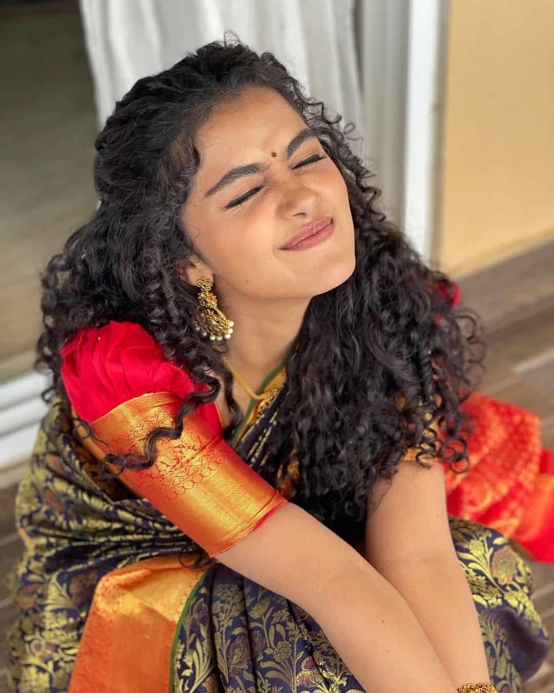 Anupama Parameswaran Photos HD