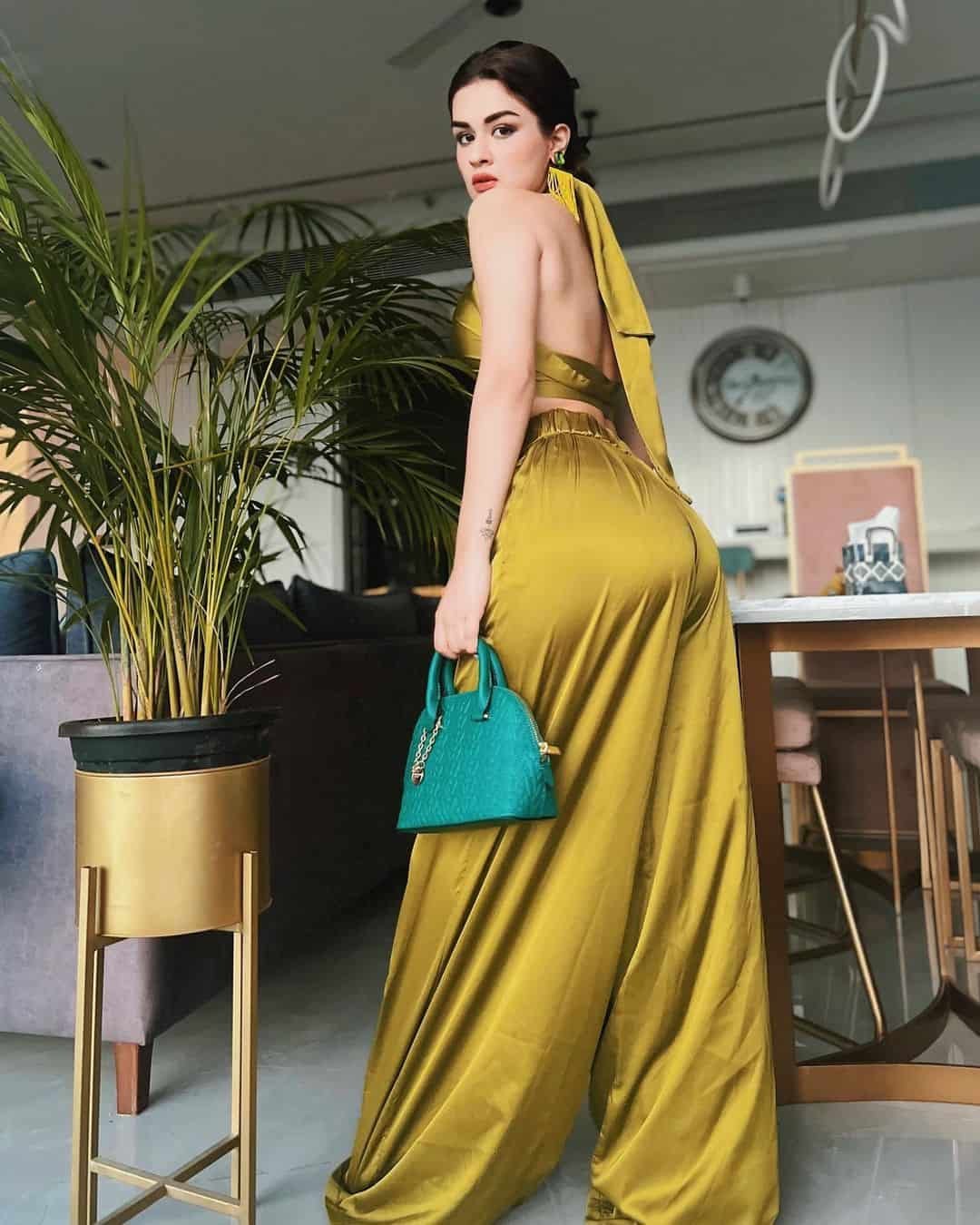 Photos of Avneet Kaur