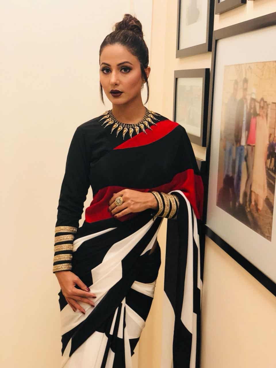 Hina Khan Photos