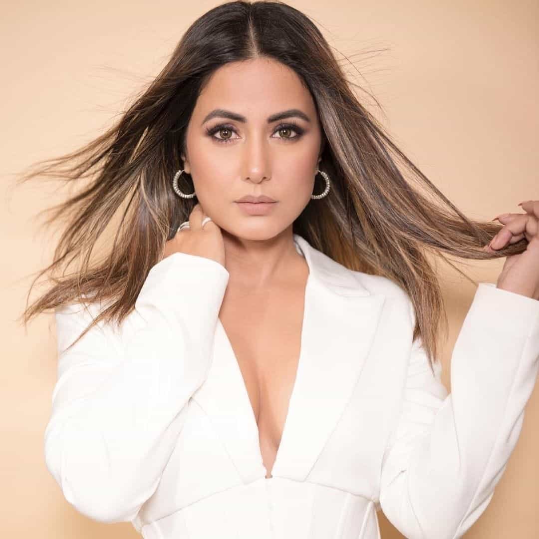 New Hina Khan Photos