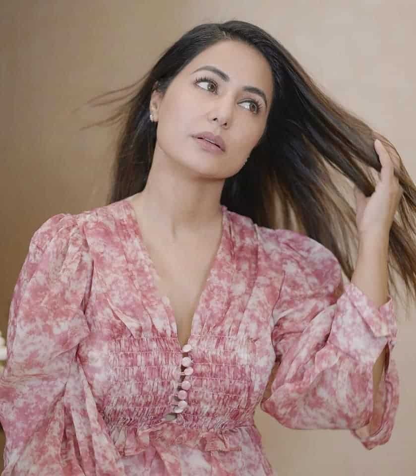 New Hina Khan Photos