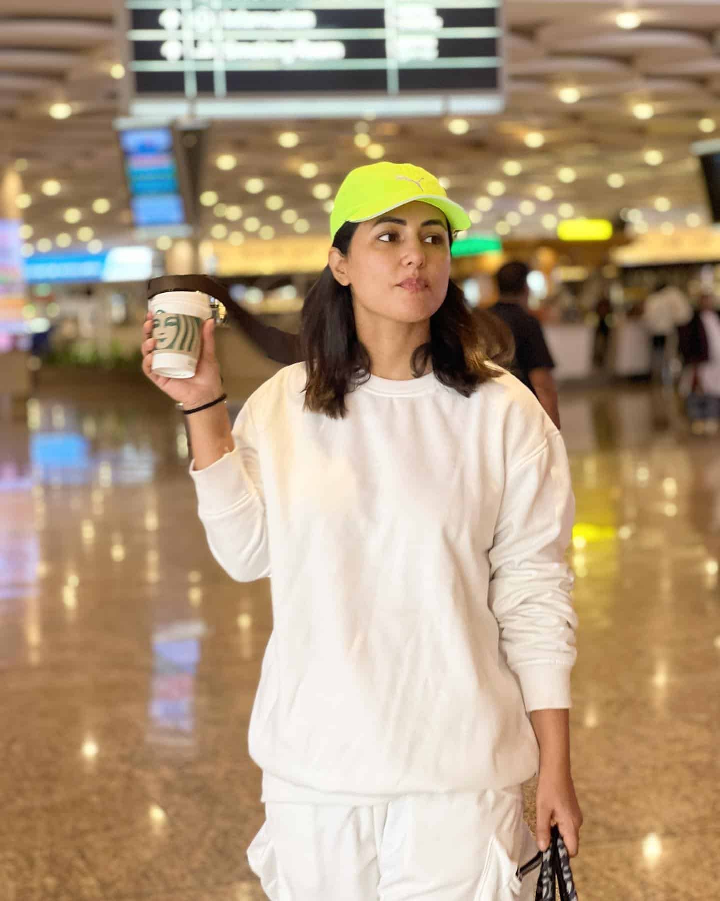 Actress Hina Khan Photos
