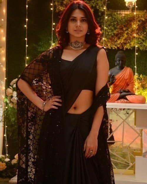 Jennifer Winget Images HD