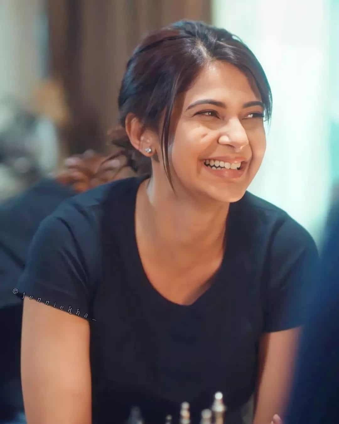 Jennifer Winget Images HD