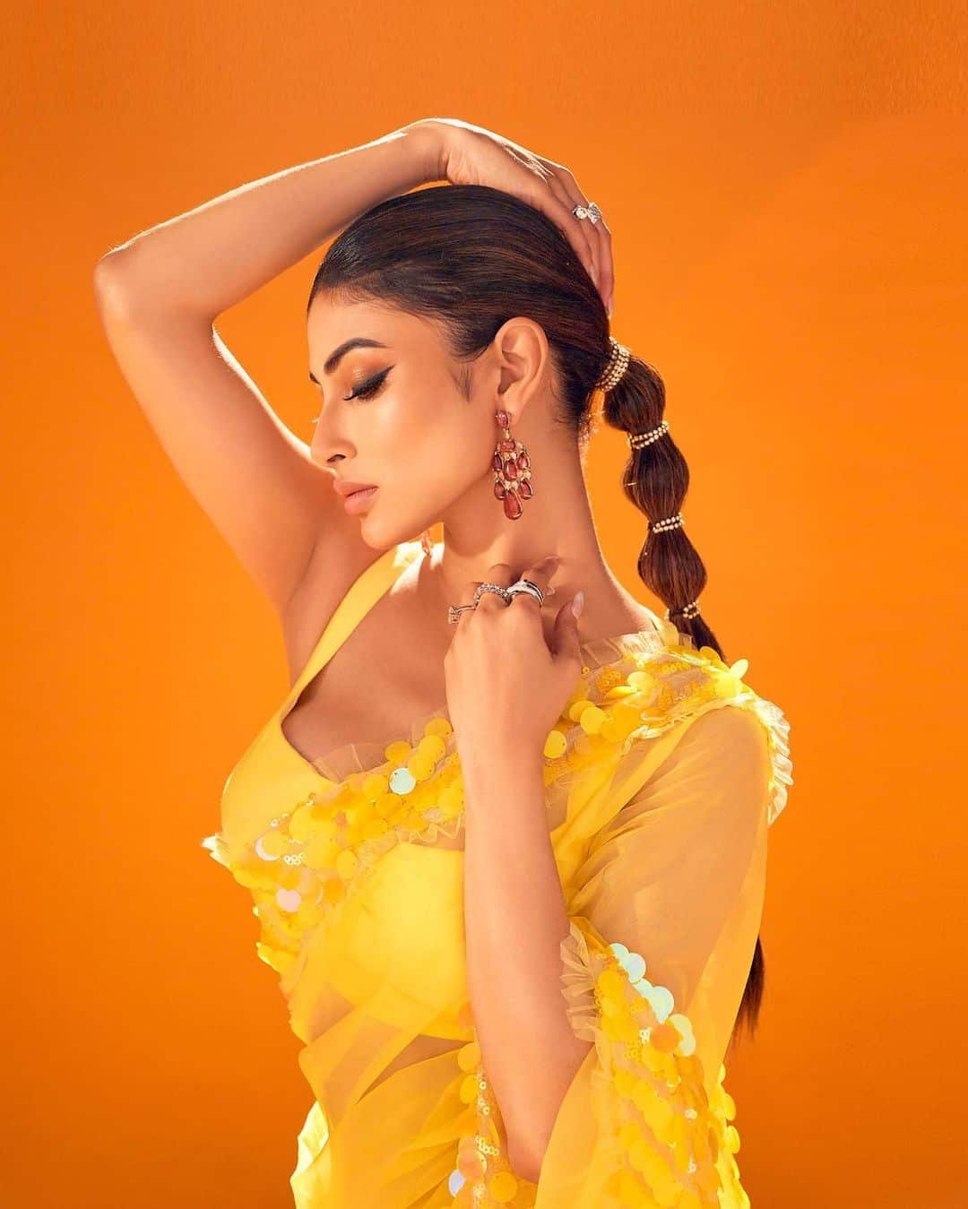 Mouni Roy Pics