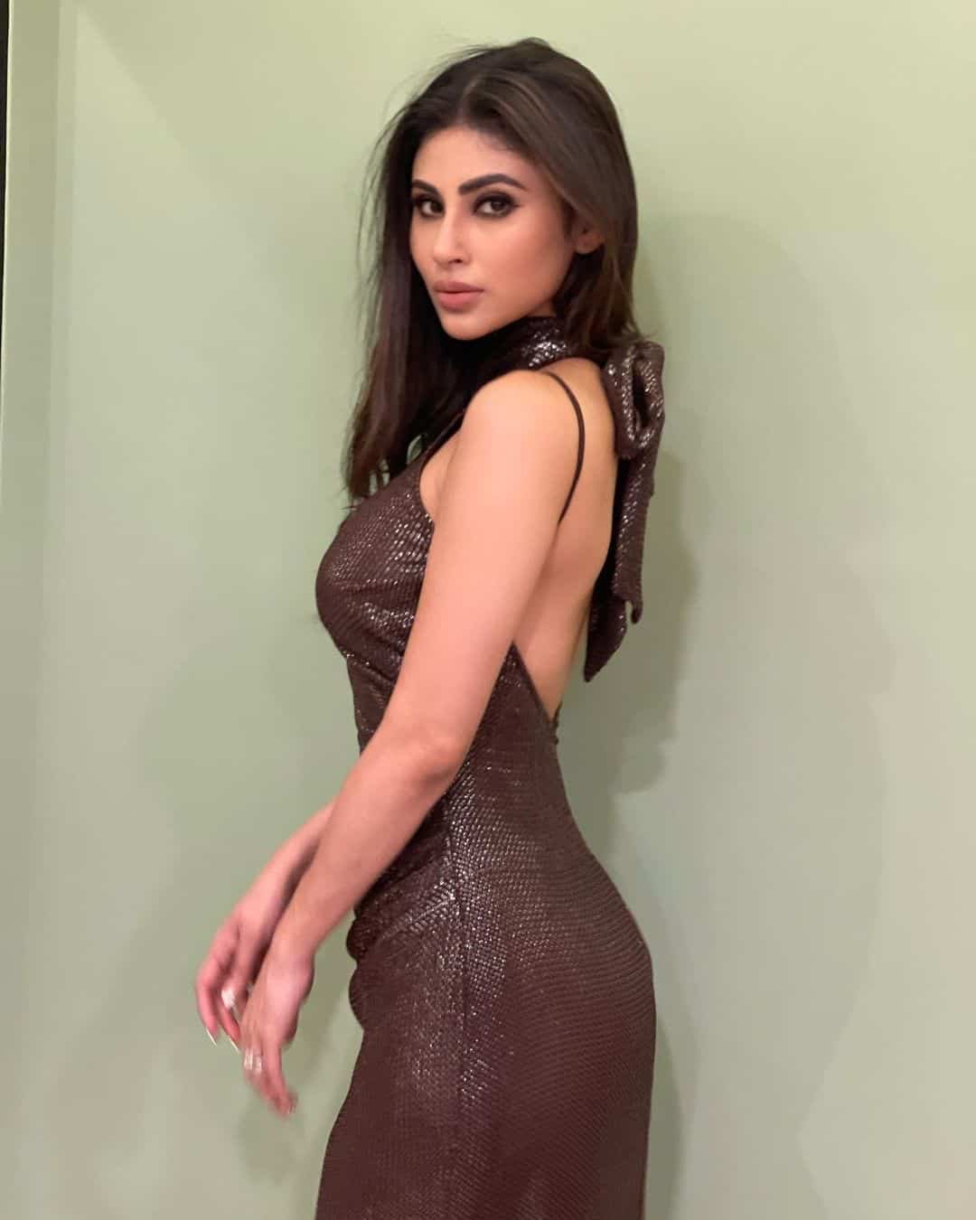 Mouni Roy Pics