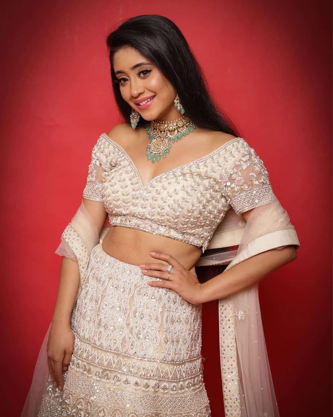 Shivangi Joshi Images