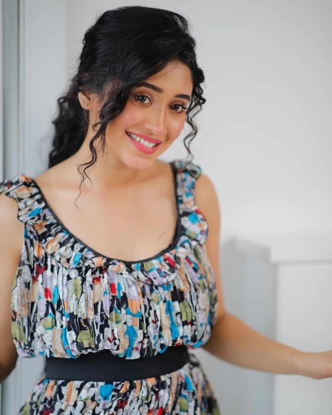 Shivangi Joshi Images