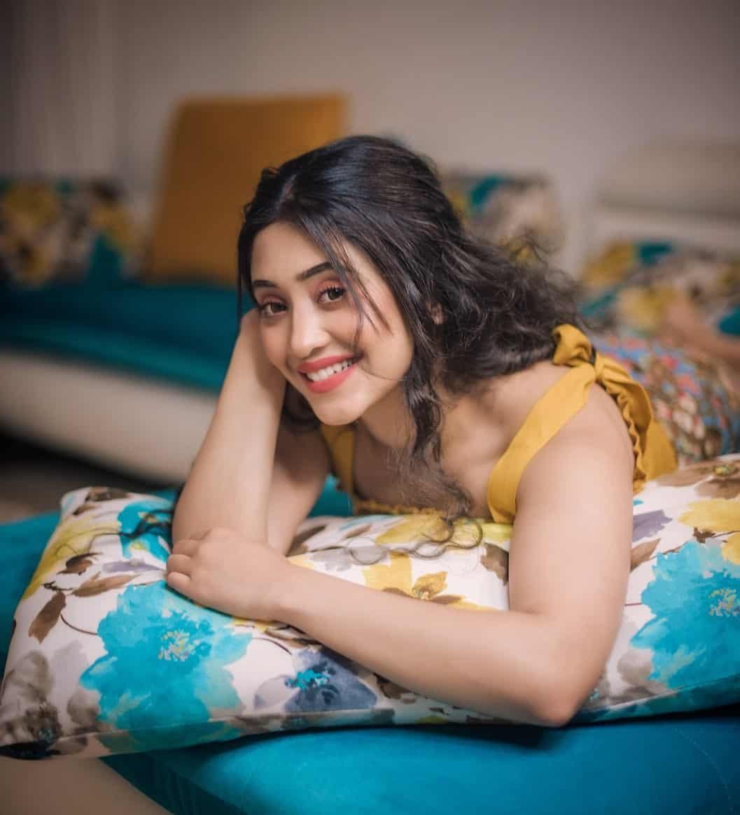 Shivangi Joshi Wallpaper